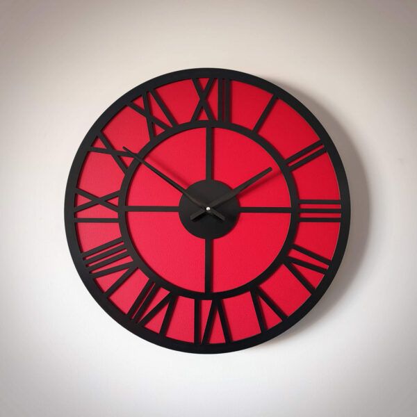 Kırmızı Roma Rakamlı Ahşap Duvar Saati - El Boyaması 50 cm Sessiz Saatto