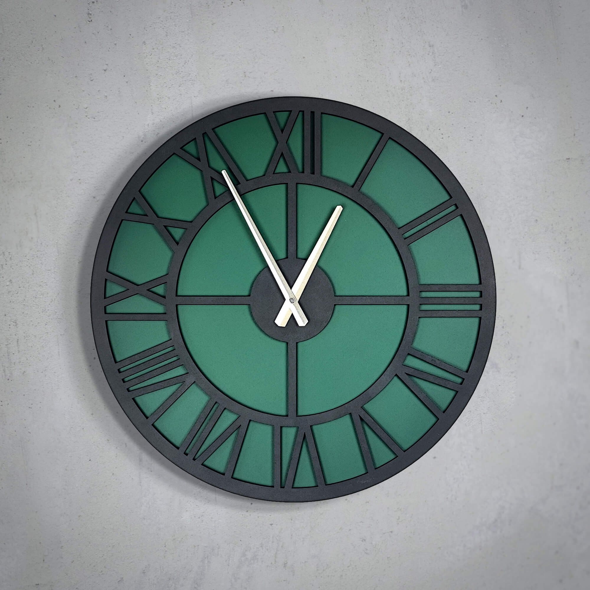 Yeşil Roma Rakamlı Ahşap Duvar Saati - El Boyaması 50 cm Sessiz Saatto